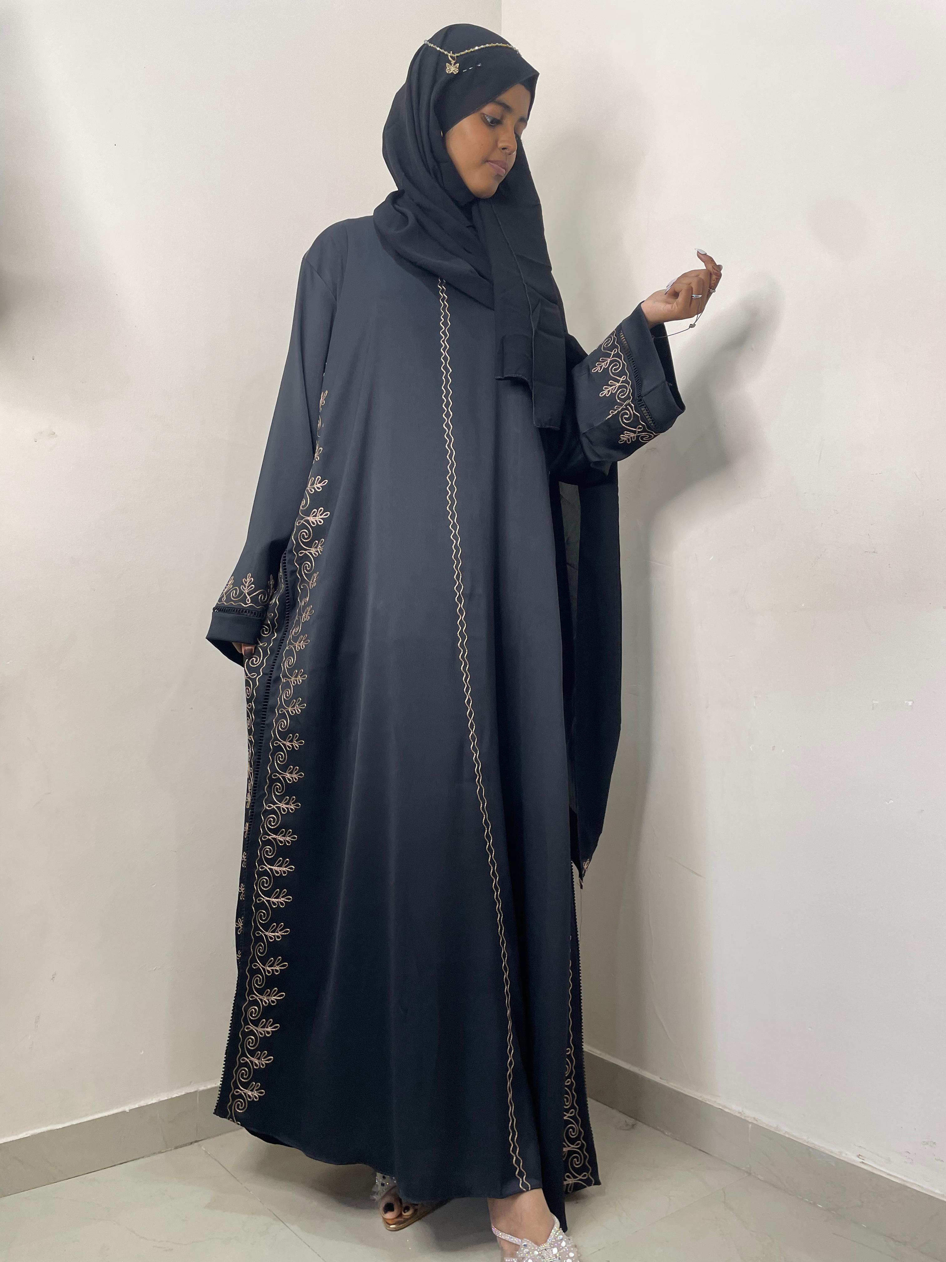 Midnight Elegance Abaya – Timeless Grace in Every Detail