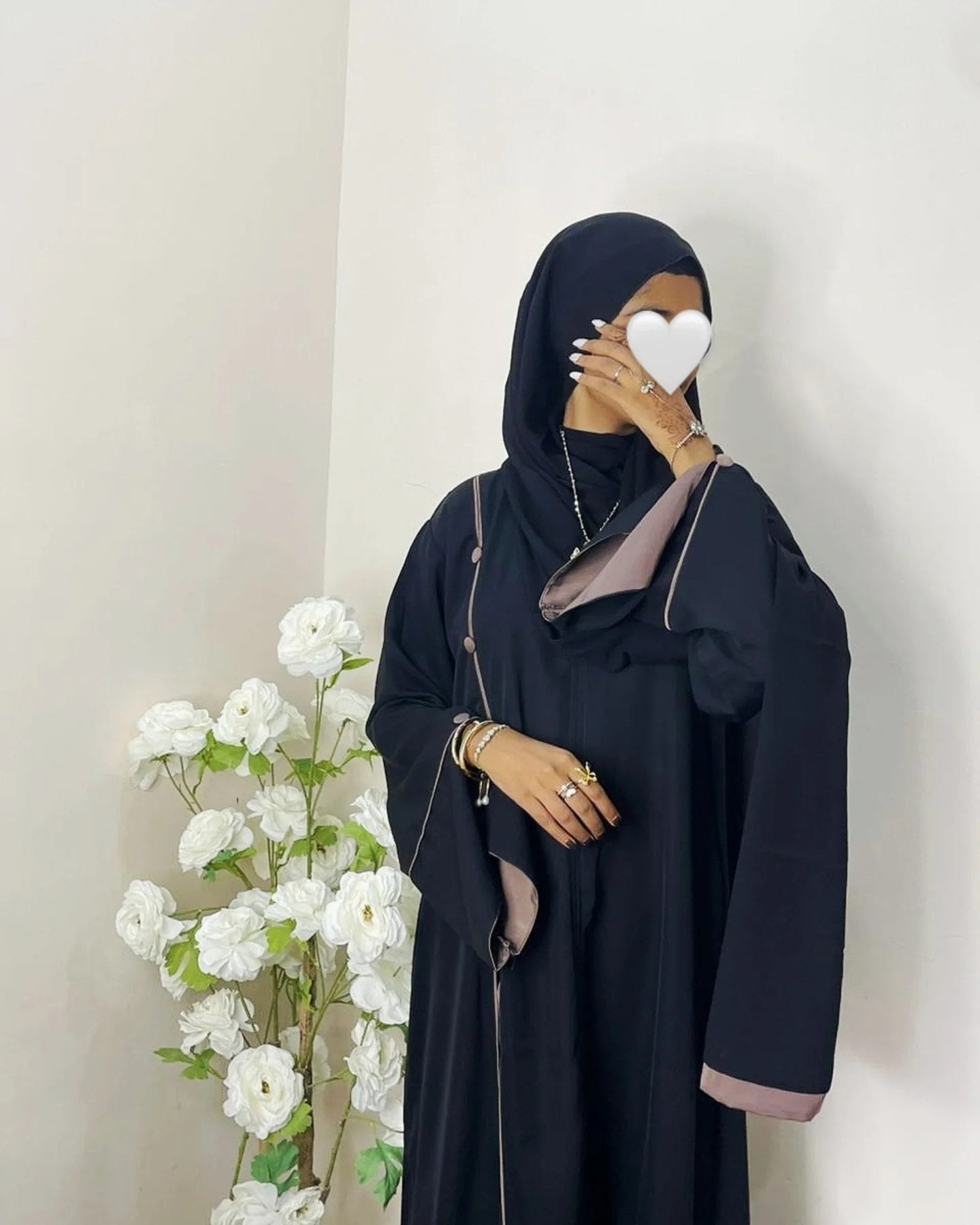 Blush Noir Abaya – Where Grace Meets Elegance